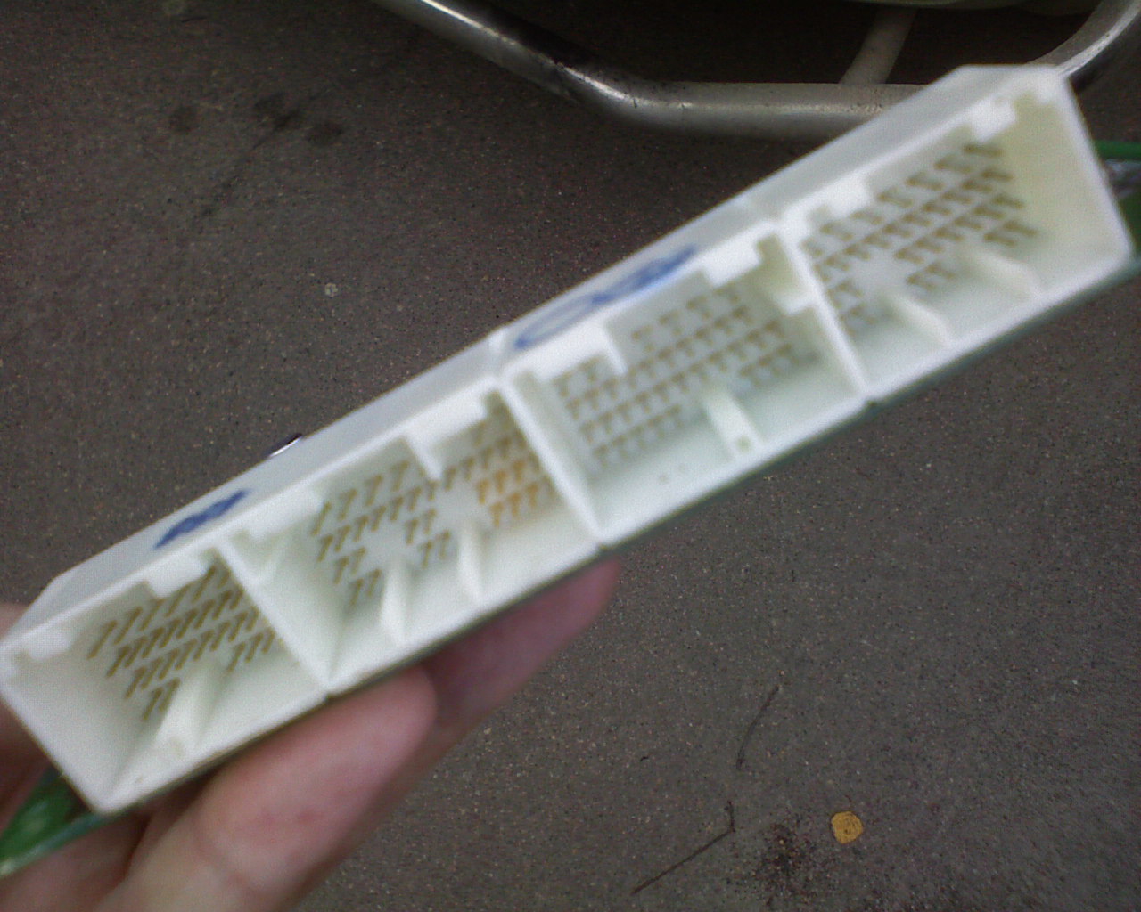 connector.JPG